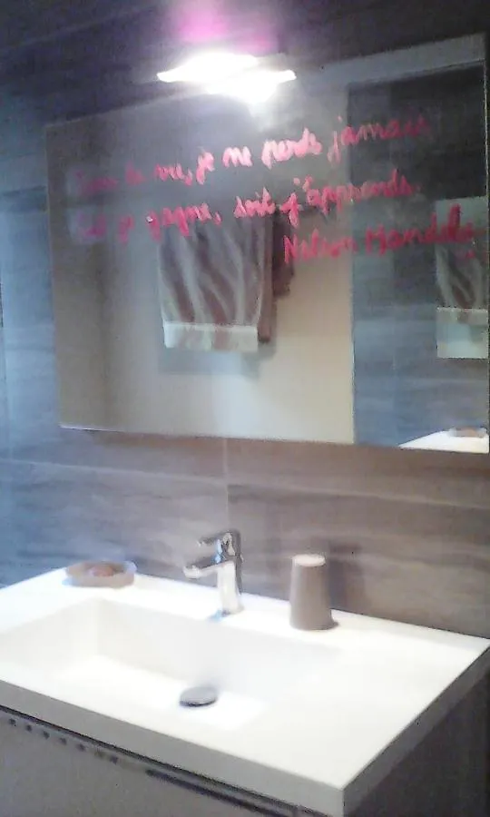 Aparthotel Le Mas Des Dames Appartement Avignone Francia