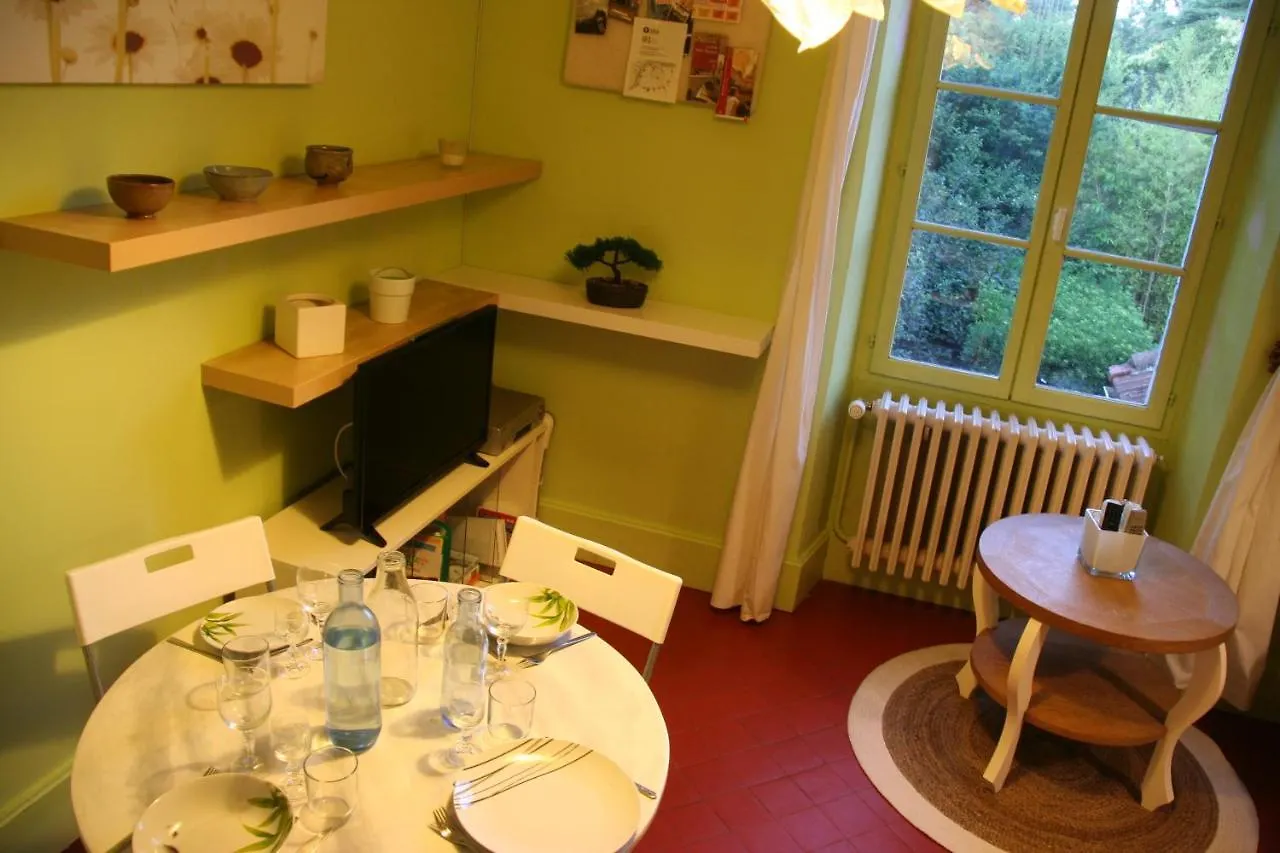 Aparthotel Le Mas Des Dames Appartement Avignone Francia