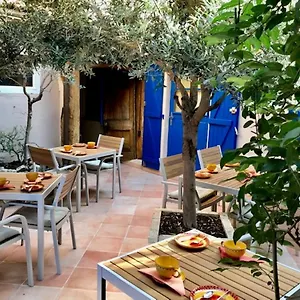 Le Colbert Hotel